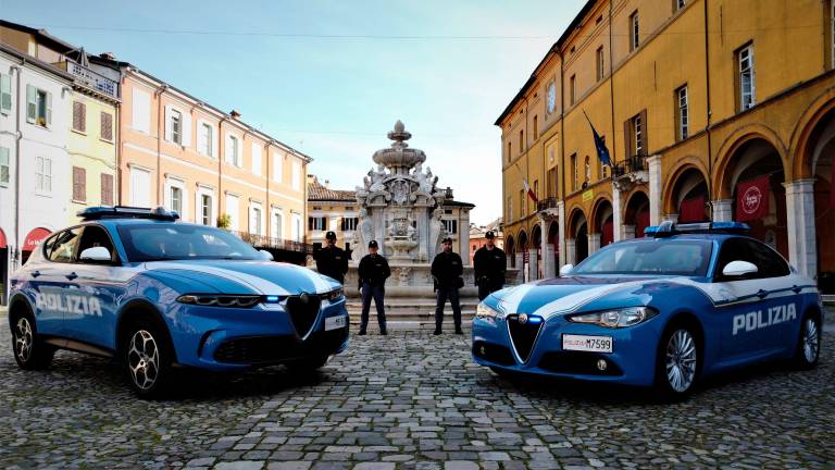 “Buongiorno, è la Polizia di Cesena”: attenti alle truffe al telefono, nel display compare perfino il numero del Commissariato “Buongiorno, è la Polizia di Cesena”: attenti alle truffe al telefono, nel display compare perfino il numero del Commissariato