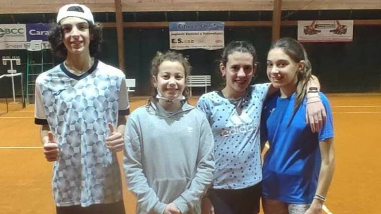 Tennis, i talenti del Tc Viserba al Saranno famosi di Giussano Tennis, i talenti del Tc Viserba al Saranno famosi di Giussano