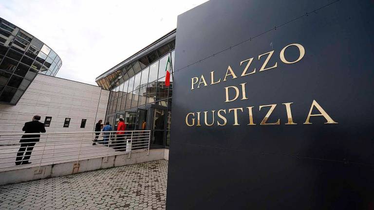 Rimini. Molestie su una minorenne, bagnino condannato Rimini. Molestie su una minorenne, bagnino condannato