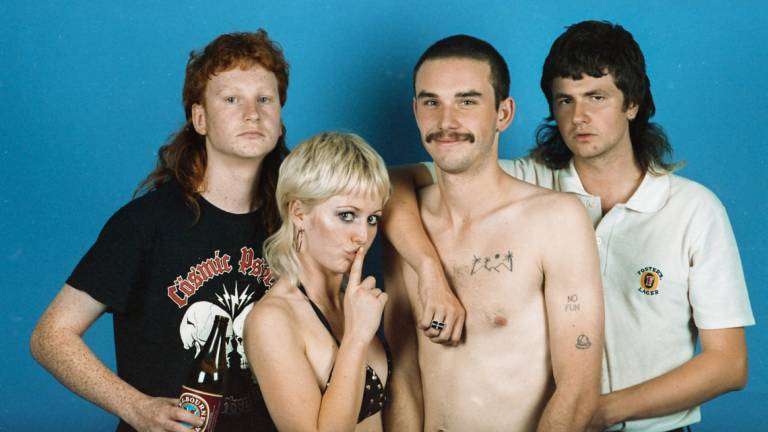 Amyl and The Sniffers in giugno a Cesena Amyl and The Sniffers in giugno a Cesena