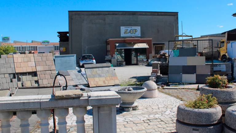 La sede della Sap Ceramiche a Ponte Ospedaletto La sede della Sap Ceramiche a Ponte Ospedaletto
