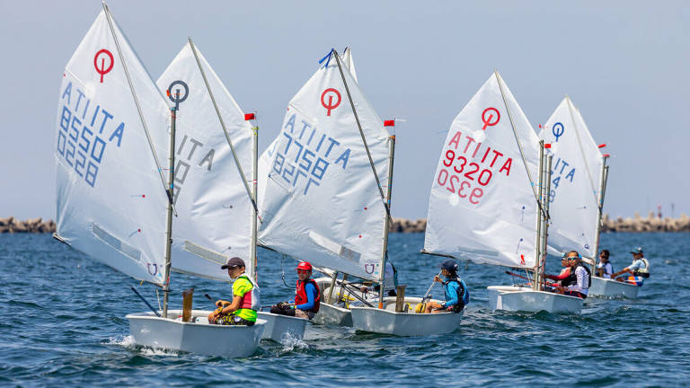 Vela, nei circoli nautici ravennati la nuova tendenza è navigare con l'inglese Vela, nei circoli nautici ravennati la nuova tendenza è navigare con l'inglese