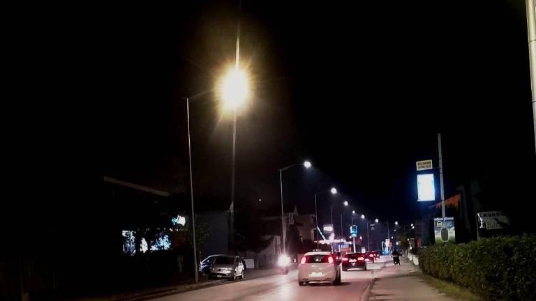 Cattolica. Nuova illuminazione a led in via Emilia Romagna Cattolica. Nuova illuminazione a led in via Emilia Romagna