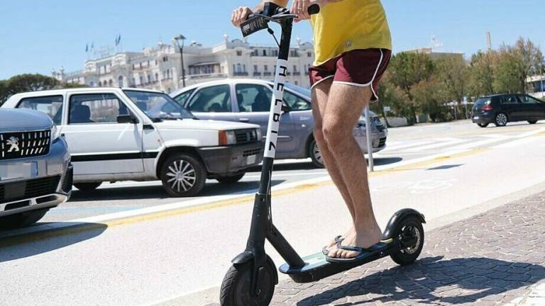Rimini, piovono multe sui monopattini Rimini, piovono multe sui monopattini