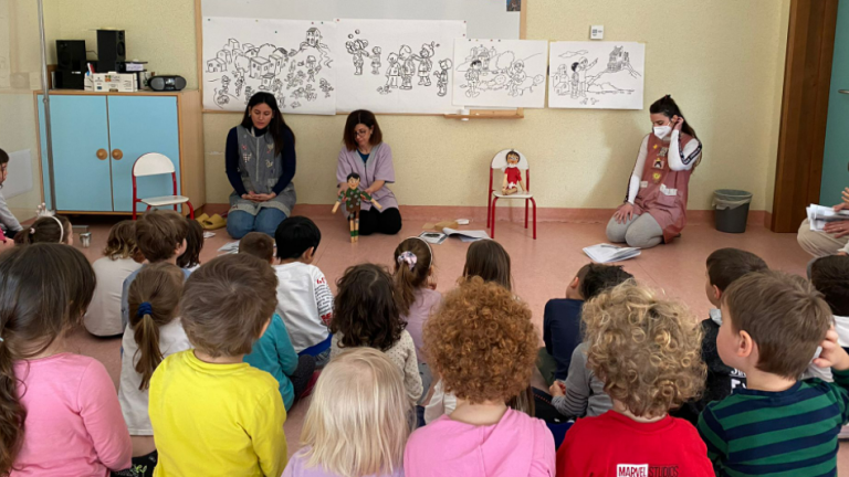 Forlì, il Papa benedice le Scuole La Nave Forlì, il Papa benedice le Scuole La Nave