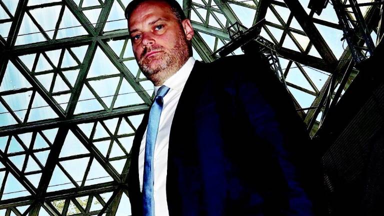 Locali chiusi a Riccione per la Tari, il patron del Cocoricò: Paghiamo, apriamo e chiediamo i danni Locali chiusi a Riccione per la Tari, il patron del Cocoricò: Paghiamo, apriamo e chiediamo i danni