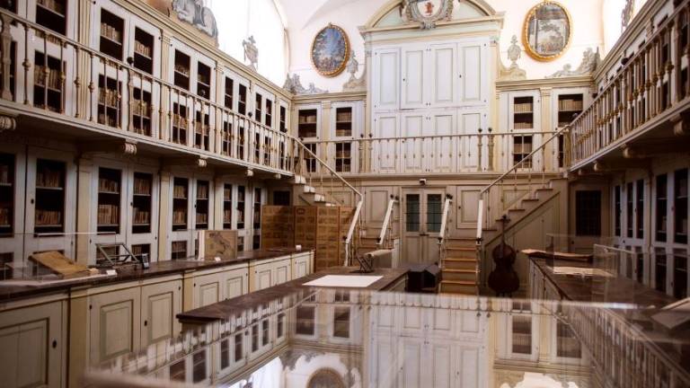 Faenza, torna l'orario continuato alla Biblioteca Manfrediana Faenza, torna l'orario continuato alla Biblioteca Manfrediana