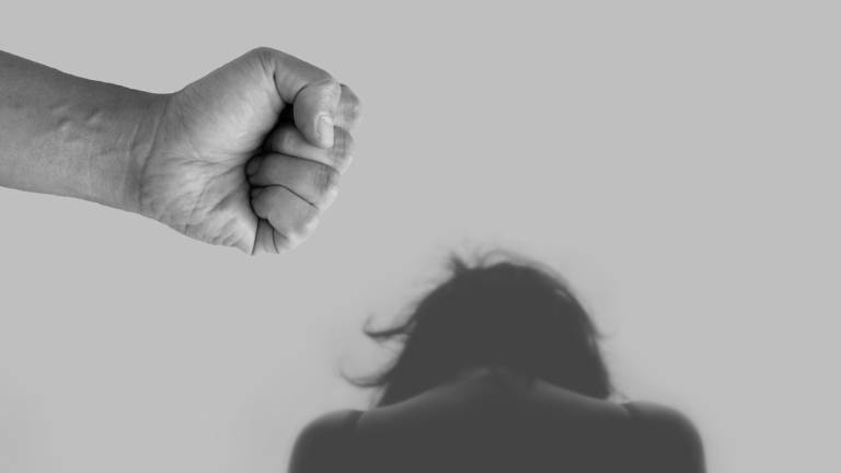 Ravenna, gestire la rabbia: corsi per gli uomini contro la violenza di genere Ravenna, gestire la rabbia: corsi per gli uomini contro la violenza di genere
