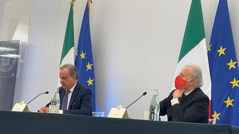 Editoria, Moles: Informazione corretta, un bene necessario da tutelare Editoria, Moles: Informazione corretta, un bene necessario da tutelare