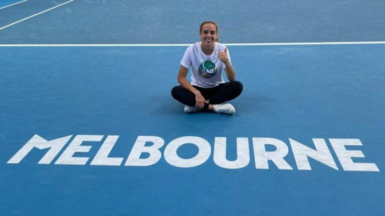 Tennis, Djokovic saluta l'Australia, impresa storica di Lucia Bronzetti Tennis, Djokovic saluta l'Australia, impresa storica di Lucia Bronzetti