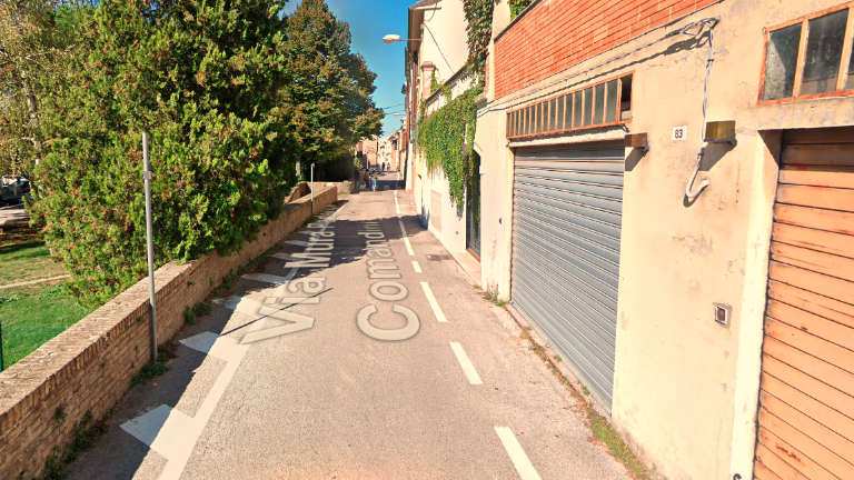 Cesena. Lavori in via Mura Federico Comandini Cesena. Lavori in via Mura Federico Comandini