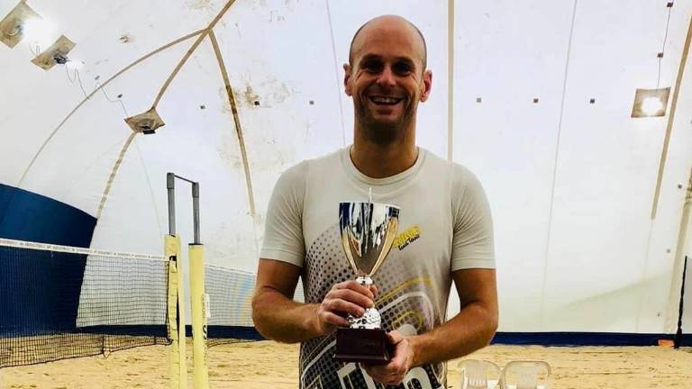 Beach tennis, Angelini e Longhini mattatori a Pesaro Beach tennis, Angelini e Longhini mattatori a Pesaro