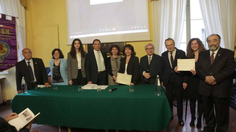 Milano Marittima, due borse di studio del Lions nel nome di Antonio Madonna Milano Marittima, due borse di studio del Lions nel nome di Antonio Madonna