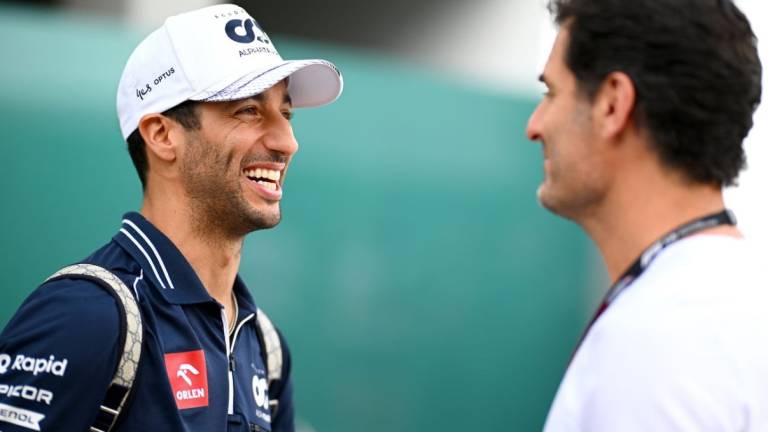 Formula Uno, Alpha Tauri avanti con Tsunoda e Ricciardo nel 2024 Formula Uno, Alpha Tauri avanti con Tsunoda e Ricciardo nel 2024