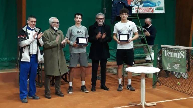 Tennis, Cacchiarelli conquista l'Open del Ct Cesena Tennis, Cacchiarelli conquista l'Open del Ct Cesena