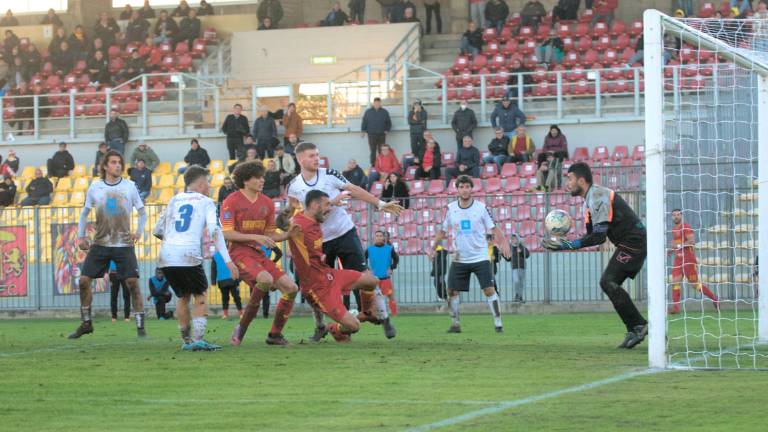 Calcio D, Ravenna-Pistoiese: divieto per bevande in vetro o lattina Calcio D, Ravenna-Pistoiese: divieto per bevande in vetro o lattina