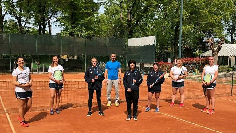Tennis, poker targato Cacciari Imola al Venustas di Igea Marina Tennis, poker targato Cacciari Imola al Venustas di Igea Marina