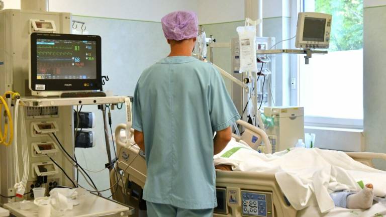 Rimini Covid, altri 3 decessi e 130 nuovi contagi Rimini Covid, altri 3 decessi e 130 nuovi contagi