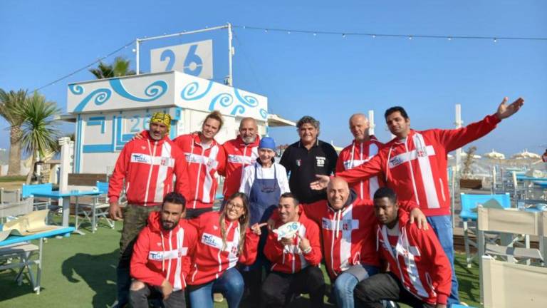 Rimini, ultimo week-end in spiaggia ma per lo sport è sempre aperta Rimini, ultimo week-end in spiaggia ma per lo sport è sempre aperta