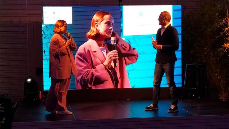 Il premio a Opinia AApp Il premio a Opinia AApp