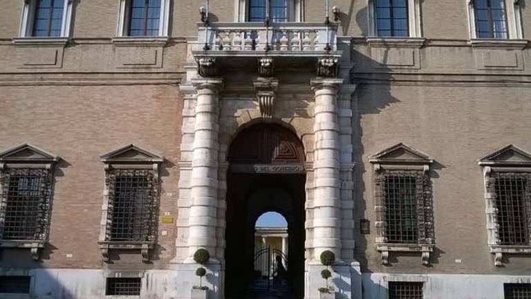 Anche a Forlì si scende in piazza per l'Ucraina Anche a Forlì si scende in piazza per l'Ucraina