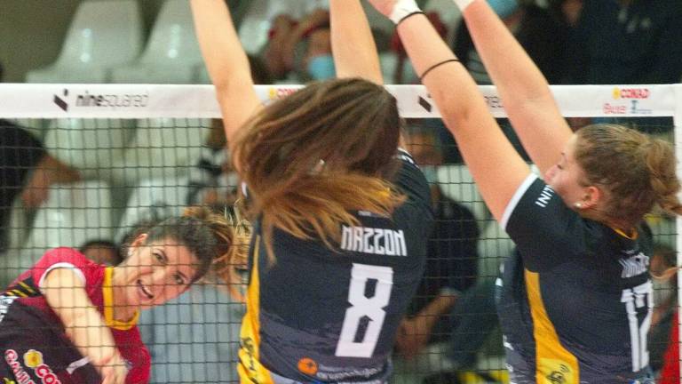 Volley A2 donne, Omag-Teodora: c'è il derby di Santo Stefano Volley A2 donne, Omag-Teodora: c'è il derby di Santo Stefano