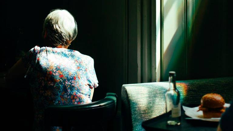 Fusignano, odiosa truffa a un’anziana di 86 anni: le portano via denaro e gioielli per 4mila euro, scoperti e denunciati Fusignano, odiosa truffa a un’anziana di 86 anni: le portano via denaro e gioielli per 4mila euro, scoperti e denunciati