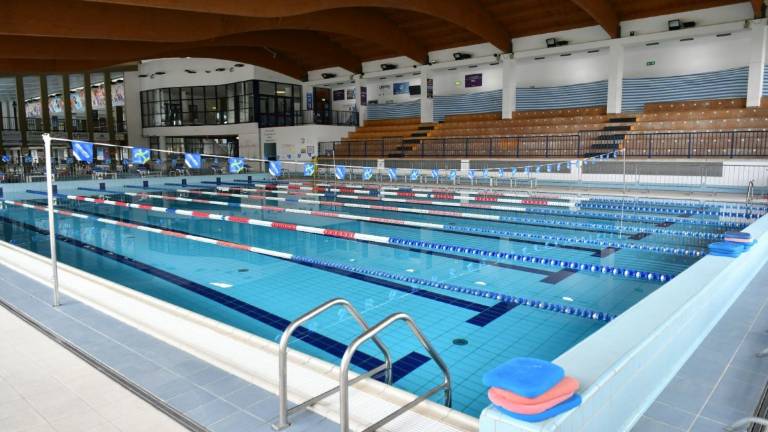 Caro bollette, la piscina di Forlì costretta a ridurre gli orari Caro bollette, la piscina di Forlì costretta a ridurre gli orari