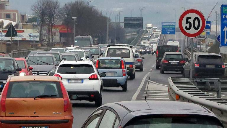 Il traffico molto intenso durante il periodo del Sigep, evento in arrivo tra poco Il traffico molto intenso durante il periodo del Sigep, evento in arrivo tra poco