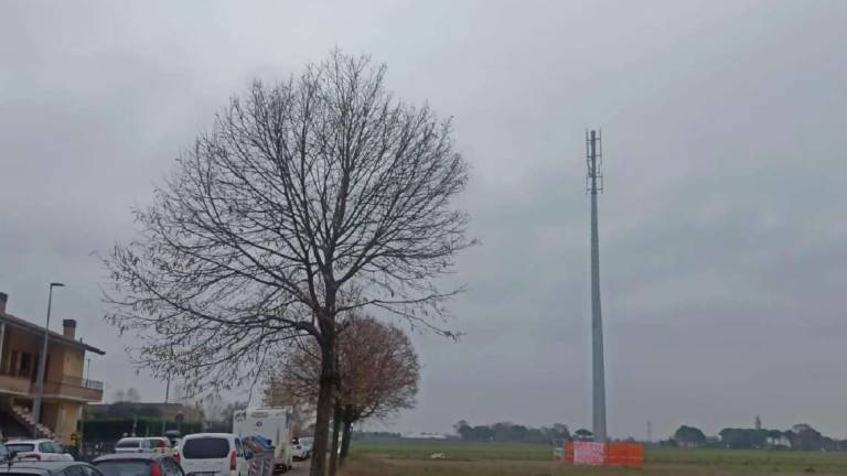 Antenna a Classe, iter concluso. L'amarezza dei residenti Antenna a Classe, iter concluso. L'amarezza dei residenti