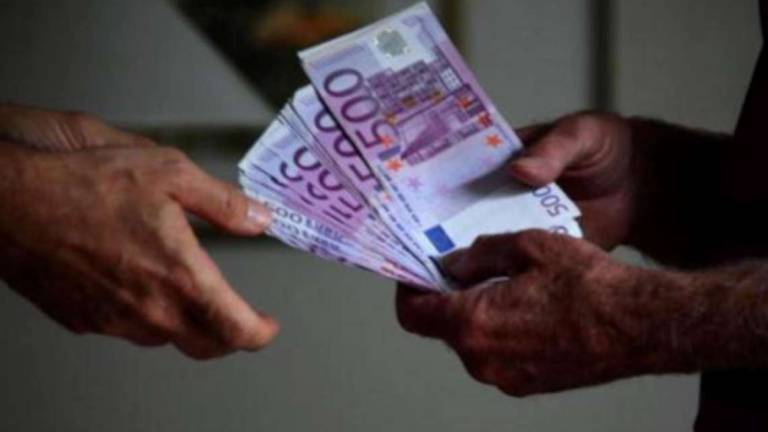 Ravenna: presta soldi al suocero e ne chiede indietro il doppio Ravenna: presta soldi al suocero e ne chiede indietro il doppio