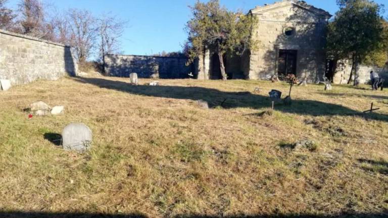 Bagno di Romagna, allo studio piano regolatore per i cimiteri Bagno di Romagna, allo studio piano regolatore per i cimiteri