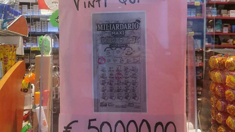 Rimini, Mi sa che qui non c'è niente. Invece ha vinto 50.000 euro Rimini, Mi sa che qui non c'è niente. Invece ha vinto 50.000 euro
