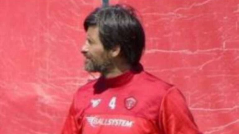 Calcio C, l'ex Cesena Flavoni: Lewis? Un grande professionista innamorato del calcio Calcio C, l'ex Cesena Flavoni: Lewis? Un grande professionista innamorato del calcio