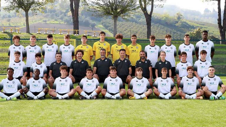 Calcio, Il Cesena di Tamburini oggi a Tolentino contro il Vicenza per lo scudetto Under 16 Calcio, Il Cesena di Tamburini oggi a Tolentino contro il Vicenza per lo scudetto Under 16