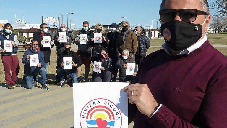 Guerra in Ucraina, gli albergatori: Apriamo le stanze ai profughi Guerra in Ucraina, gli albergatori: Apriamo le stanze ai profughi