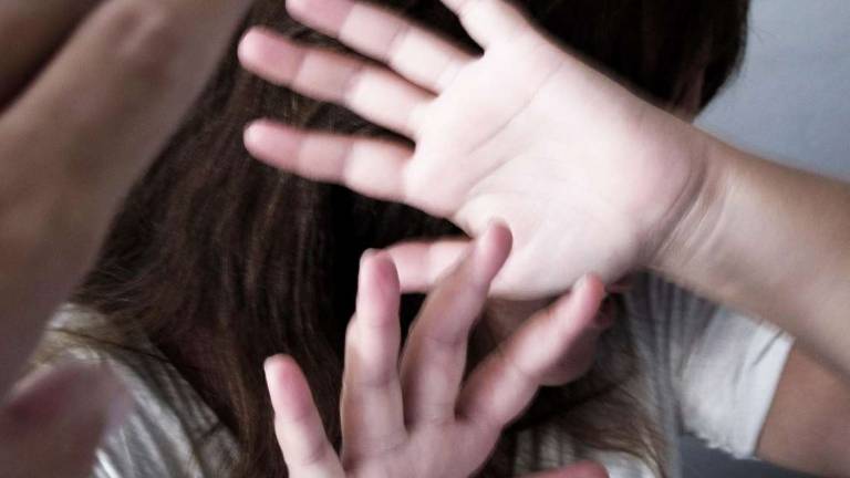Rimini. Violenze sulla figlia minore: imprenditore a processo Rimini. Violenze sulla figlia minore: imprenditore a processo