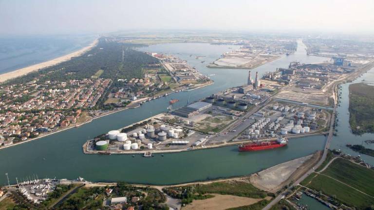 Porto di Ravenna, MetroMare di Rimini, Ss 67 Tosco-Romagnola: il libro bianco delle priorità in Emilia-Romagna Porto di Ravenna, MetroMare di Rimini, Ss 67 Tosco-Romagnola: il libro bianco delle priorità in Emilia-Romagna