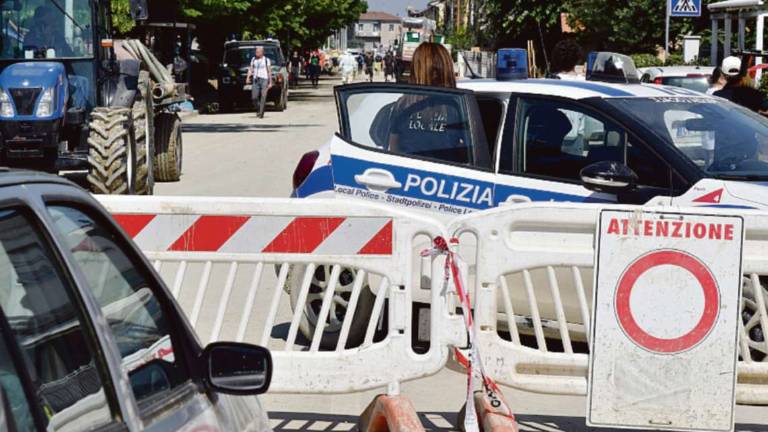 Forlì. Apre un'altra voragine, priorità salvaguardare le condotte Forlì. Apre un'altra voragine, priorità salvaguardare le condotte