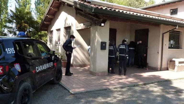 Ravenna, i giudici: Accuse fondate, ma il veterinario può lavorare Ravenna, i giudici: Accuse fondate, ma il veterinario può lavorare