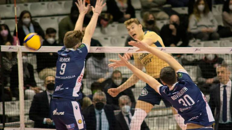 Volley Superlega, Consar Rcm contro Piacenza sognando la vittoria Volley Superlega, Consar Rcm contro Piacenza sognando la vittoria