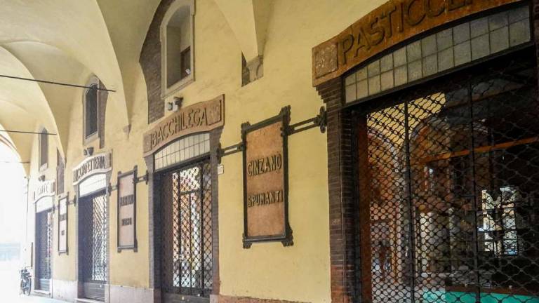 Imola, c'è una proposta di gestione per l'ex bar Bacchilega Imola, c'è una proposta di gestione per l'ex bar Bacchilega