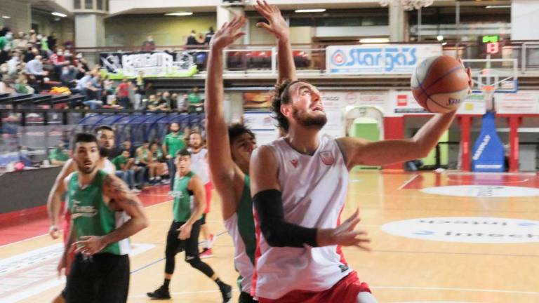 Basket B, Andrea Costa e uno Sgorbati multitasking Basket B, Andrea Costa e uno Sgorbati multitasking