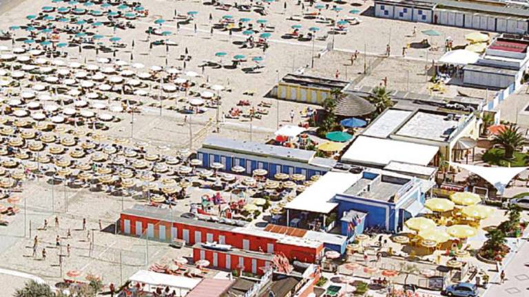 Vanni: Concessioni balneari, niente rischio sequestro per i bagni Vanni: Concessioni balneari, niente rischio sequestro per i bagni