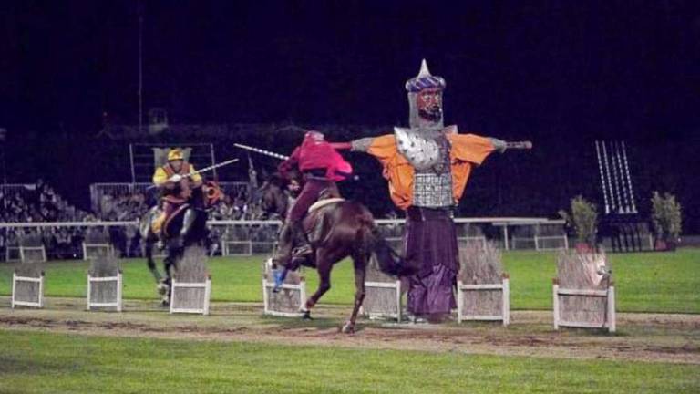 Faenza, oggi il primo storico Palio in notturna Faenza, oggi il primo storico Palio in notturna