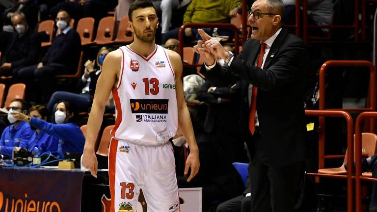 Basket A2, Bolpin spinge l'Unieuro sempre più in alto Basket A2, Bolpin spinge l'Unieuro sempre più in alto