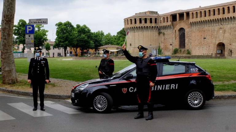 Carabinieri di Imola, quattro denunce per furto in pochi giorni Carabinieri di Imola, quattro denunce per furto in pochi giorni