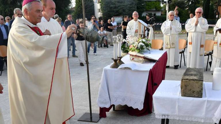 Forlì, posata la prima pietra alla chiesa dei Romiti Forlì, posata la prima pietra alla chiesa dei Romiti