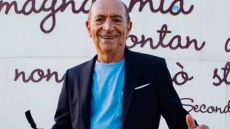 Il lungomare di Pinarella e Tagliata intitolato a Raoul Casadei Il lungomare di Pinarella e Tagliata intitolato a Raoul Casadei