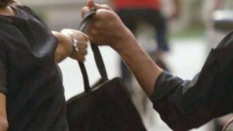 Rimini. Scippa una donna e la manda in ospedale: arrestato Rimini. Scippa una donna e la manda in ospedale: arrestato